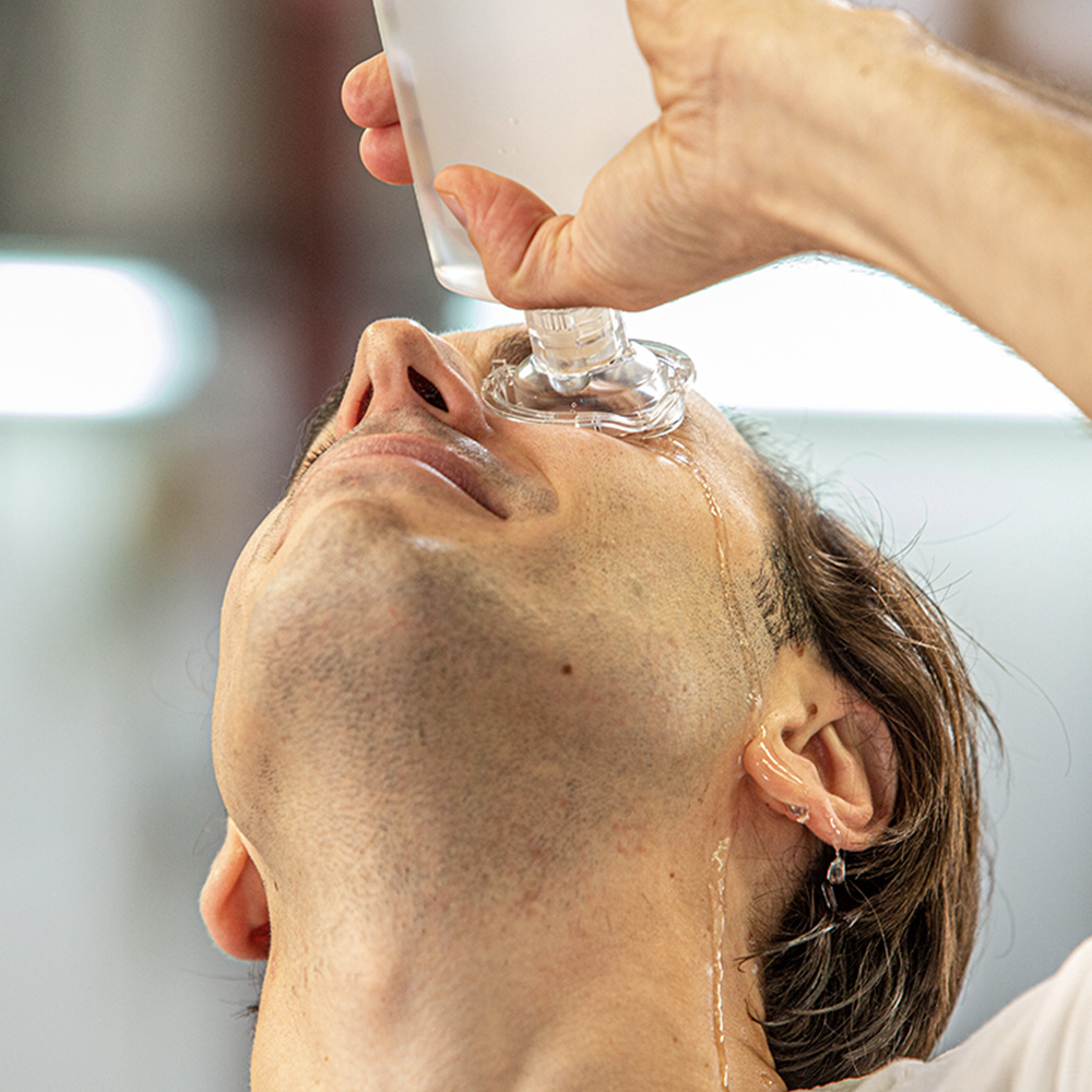 uso-lmpd Diphoterine@ uso-lmpd Diphoterine@